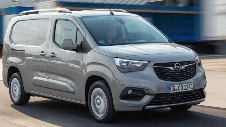 Opel-Combo HKZ Rental